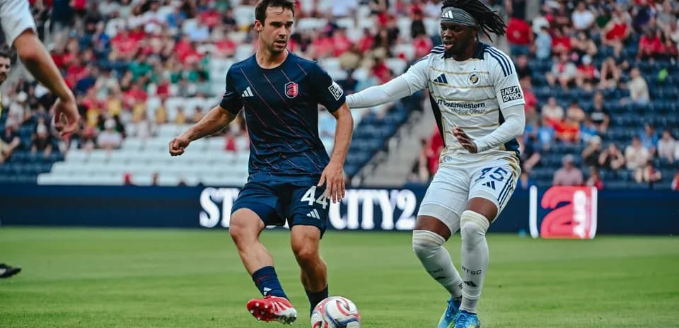 Player dribbling the ball during St. Louis City II match