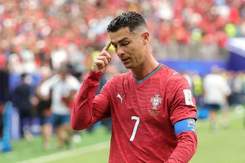 Cristiano Ronaldo during match with Portugal jersey