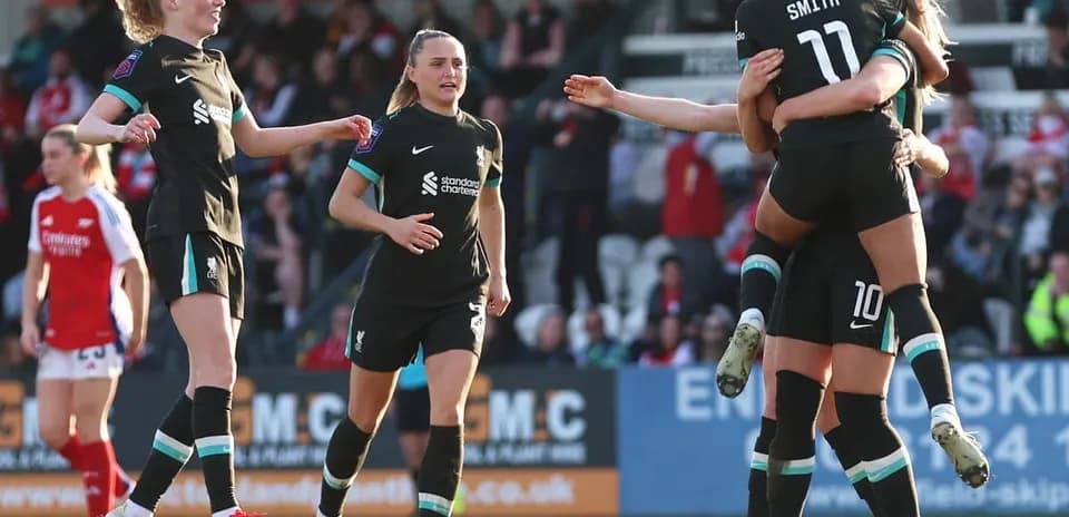 Liverpool women celebrating a goal against Arsenal