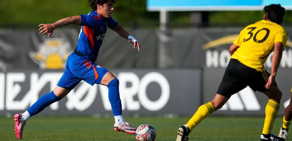 FC Cincinnati II player in action against Columbus Crew II