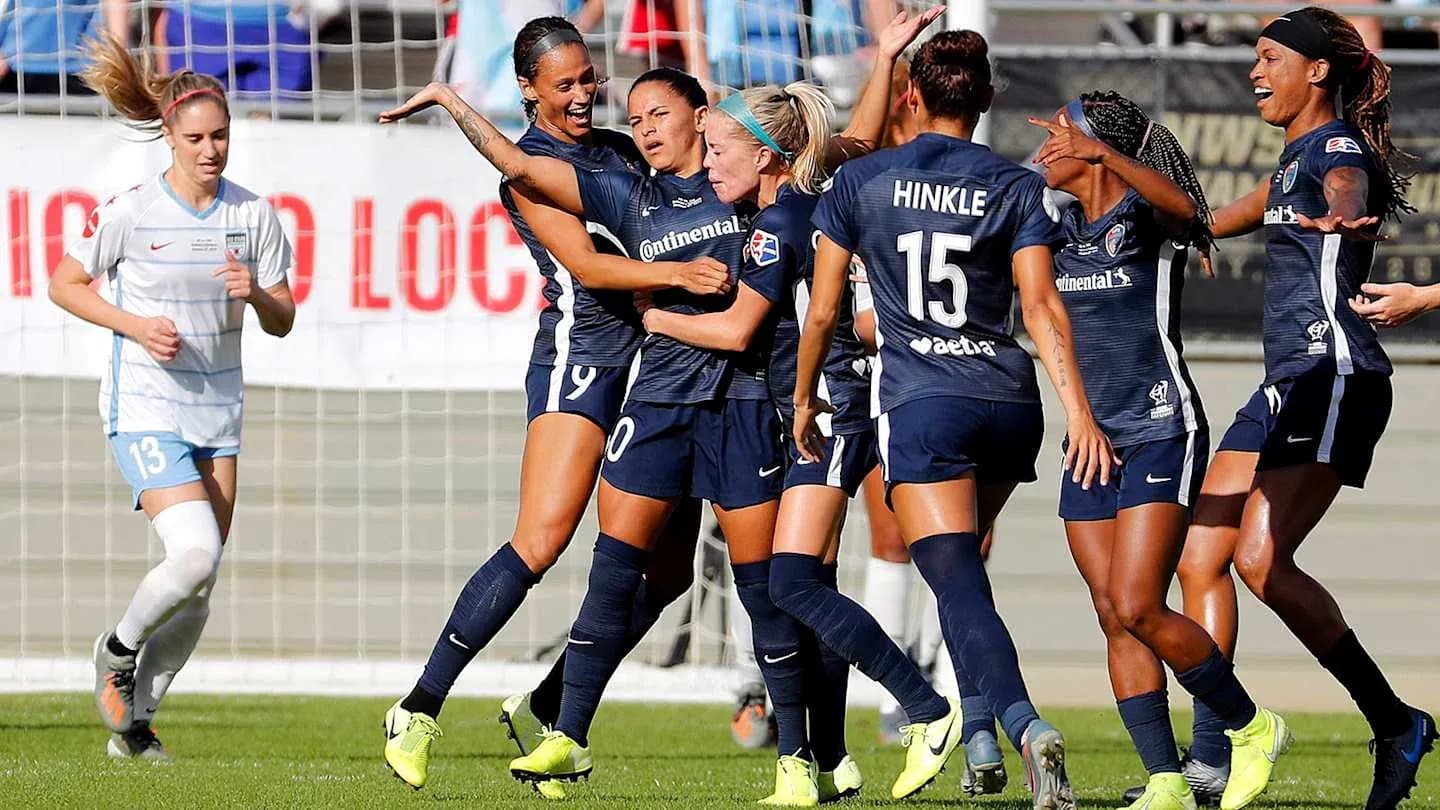 North Carolina Courage celebrating a goal