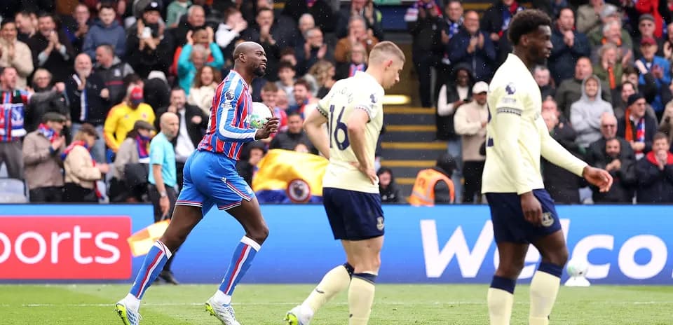 Crystal Palace player celebrating a goal