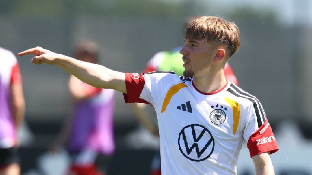 Player pointing during Germany training session