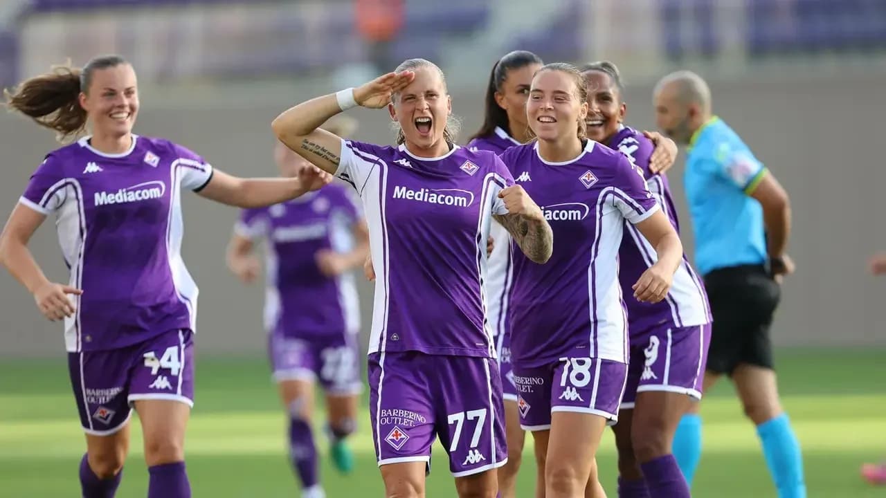 Fiorentina players celebrating a goal during match