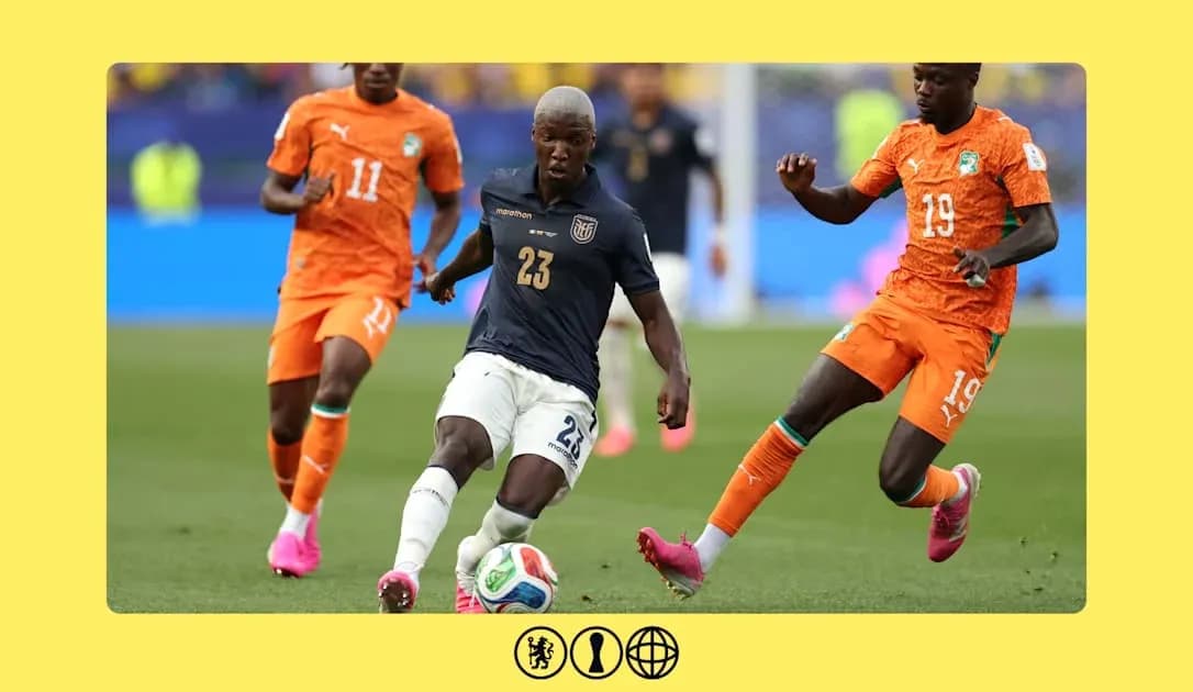 Ecuador player dribbling past two Ivorian defenders