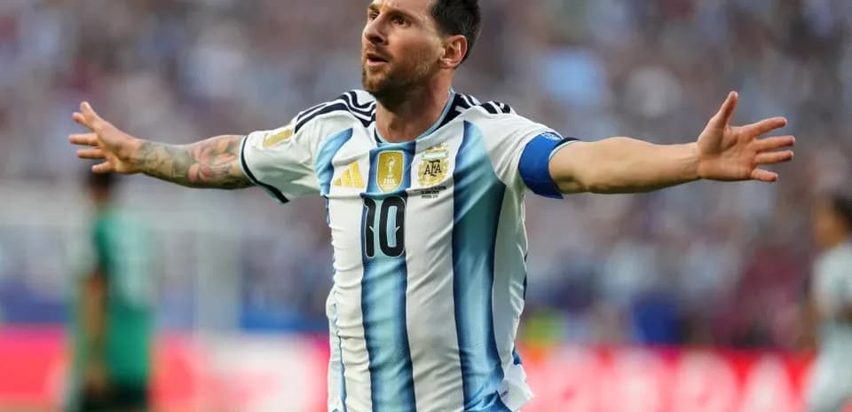 Lionel Messi celebrating a goal for Argentina