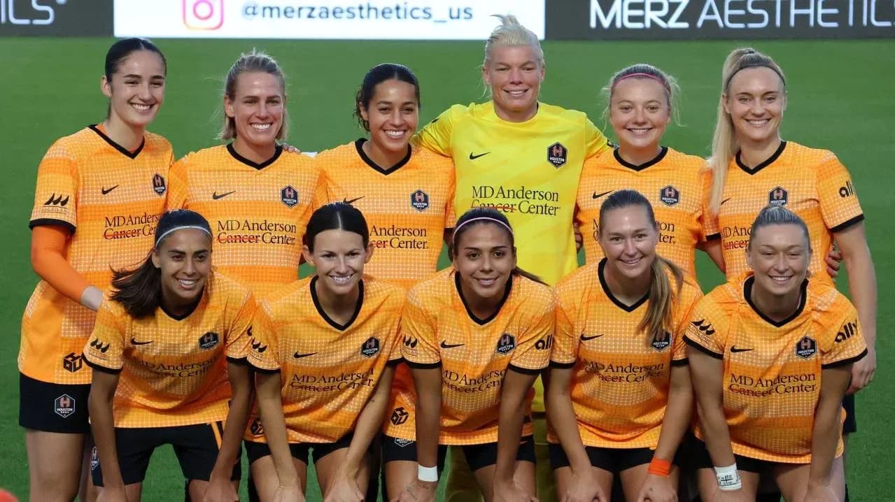 Houston Dash women's team posing for photo
