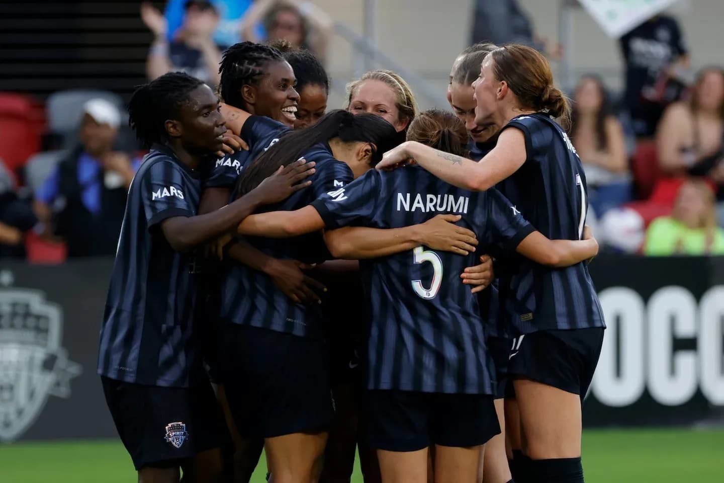 Washington Spirit players celebrating a goal