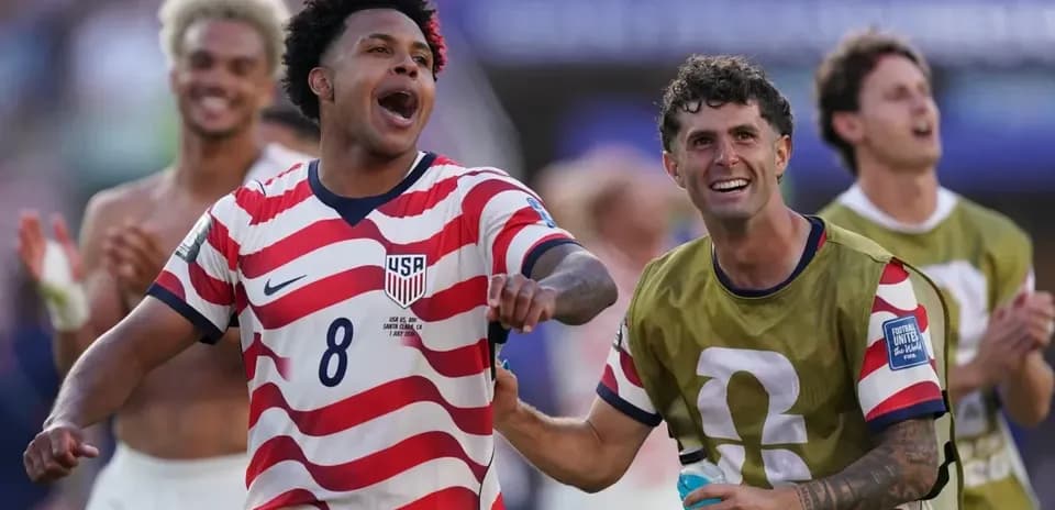 USA players celebrating after World Cup match
