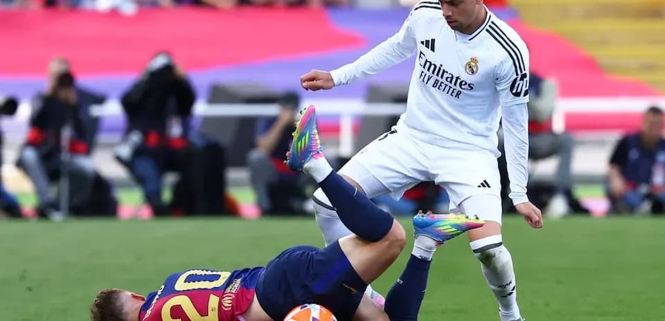 Barcelona player tackled during La Liga match