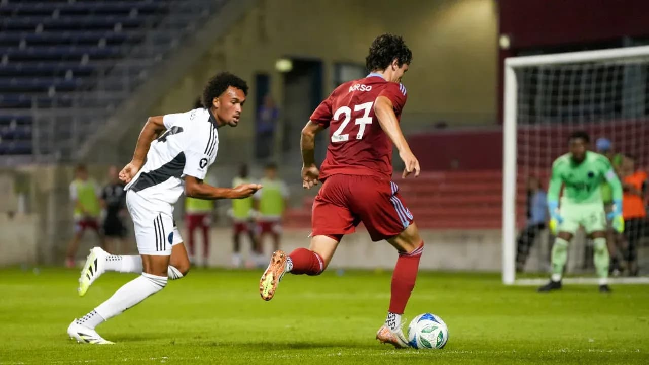 Chicago Fire II player in action during match