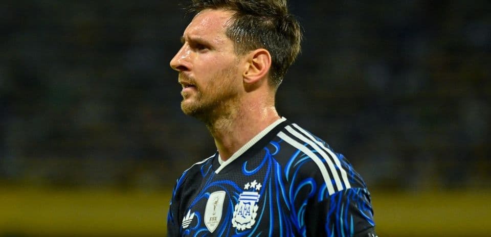 Player in Argentina jersey during a match