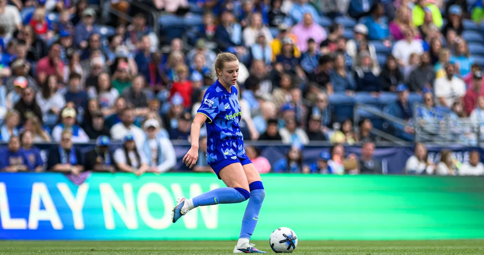 Player from Seattle Reign FC in action Player from Seattle Reign FC in action